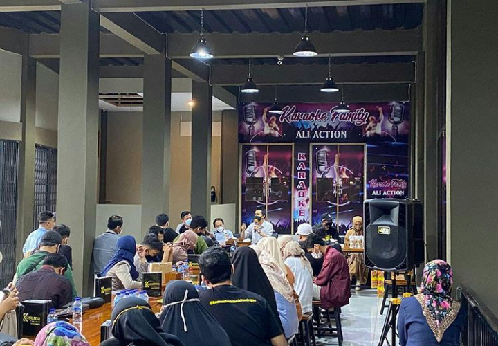 Makan Enak di Resto Ali Action Cilowa Kramatmulya